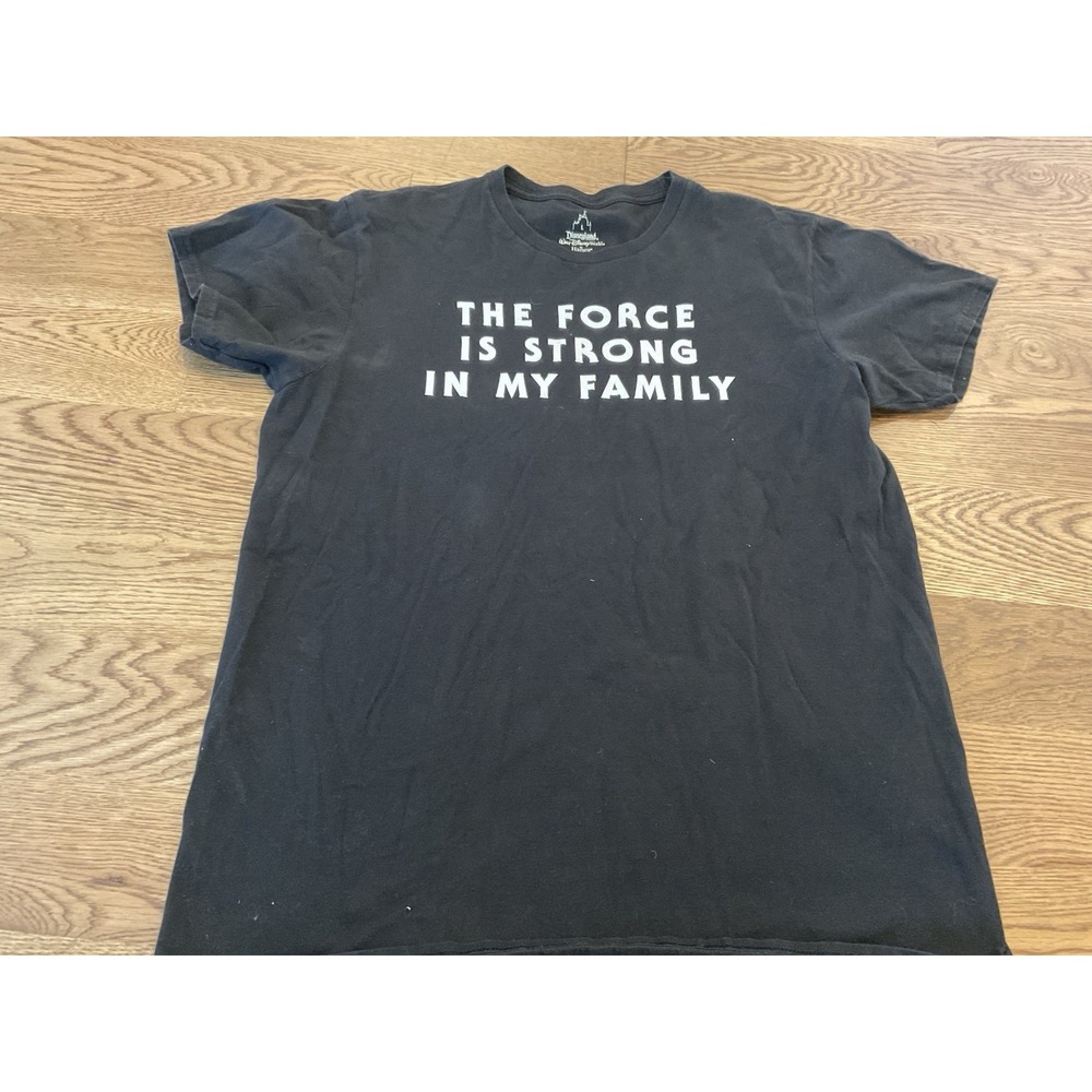 Star Wars Mens' Sz Large "The Force Is Strong In My Family" T-Shirt 100% Cotton